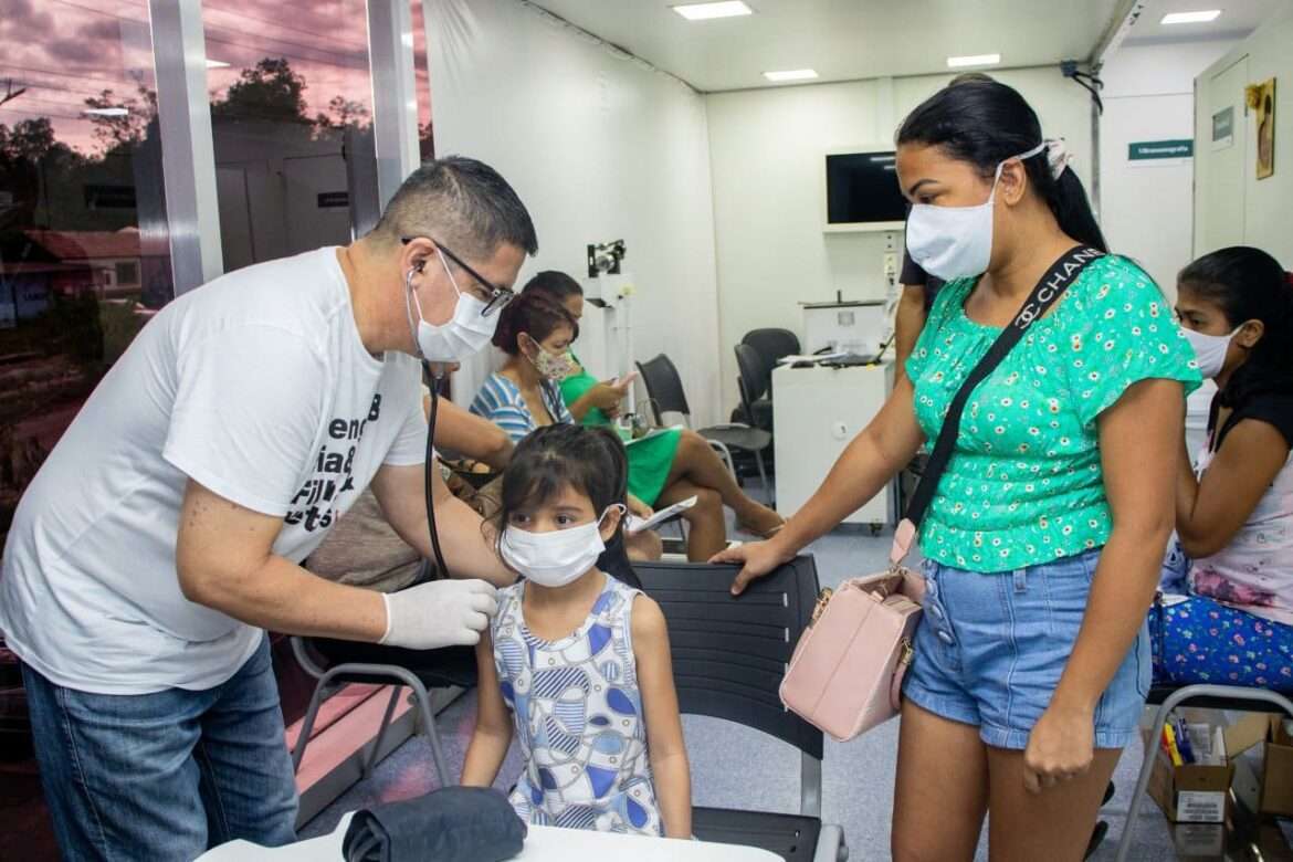 UBSs Móveis da Prefeitura de Manaus vão garantir serviços em regiões com unidades em reforma
