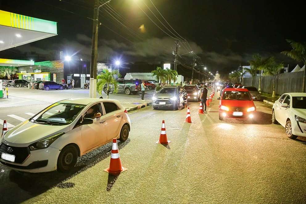 Fiscalização do Detran-AM autua 232 condutores durante o último final de semana