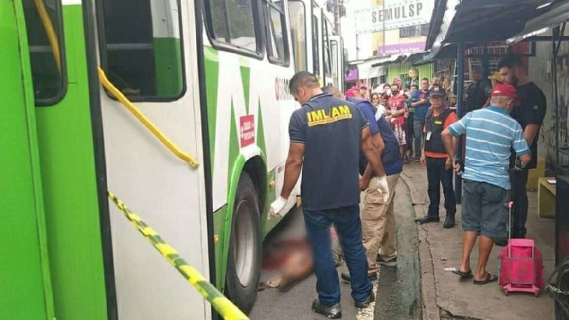 Idoso morre esmagado por ônibus em Manaus