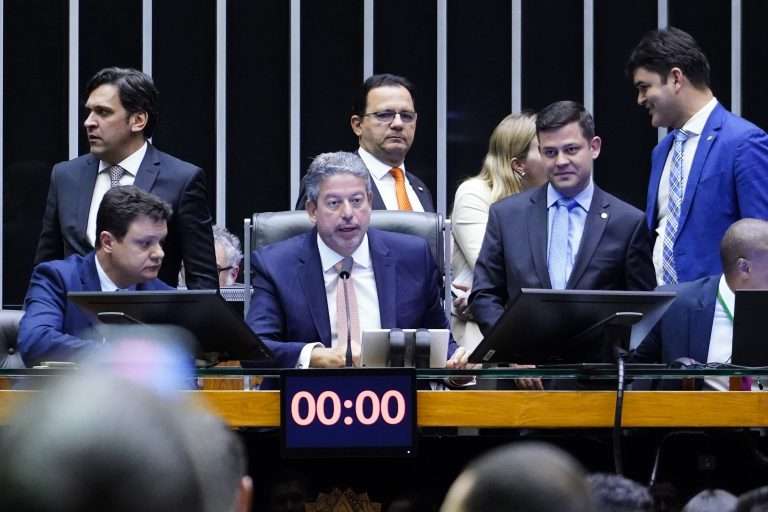 Câmara cria comissão externa para acompanhar compensação por tragédias de Mariana e Brumadinho