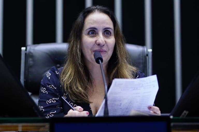 Representante do Novo diz que partido é o único na oposição e defende autonomia do Banco Central