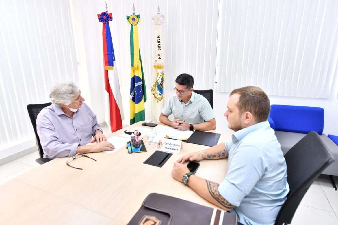 Prefeitura de Manaus avança no sistema para implantação do novo Alvará de Construção Mais Fácil