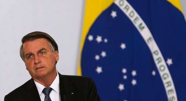 Governo do DF avalia fechar vias e reforçar policiamento na volta de Bolsonaro ao Brasil