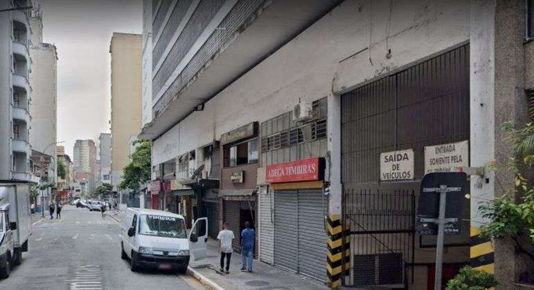 Crianças são encontradas nuas e amarradas em adega no centro de São Paulo