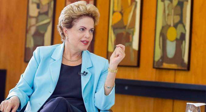 Dilma Rousseff receberá R$ 220 mil por mês no comando do banco dos Brics