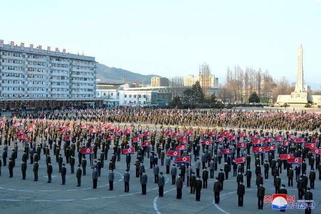 Coreia do Norte: ameaça de guerra nuclear com EUA atrai 1,4 milhão de jovens para o Exército, diz ditadura