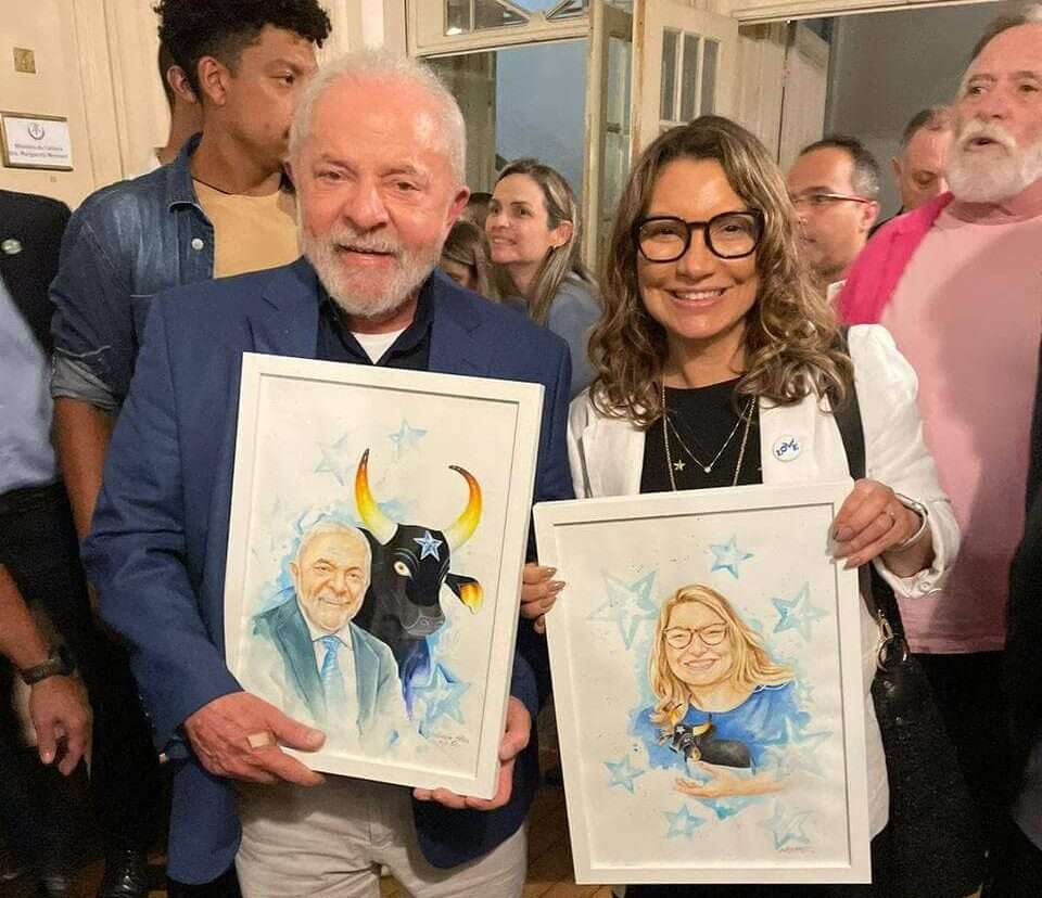 Presidente Lula, primeira-dama Janja e ministra Margareth Menezes recebem obras de artistas do Caprichoso