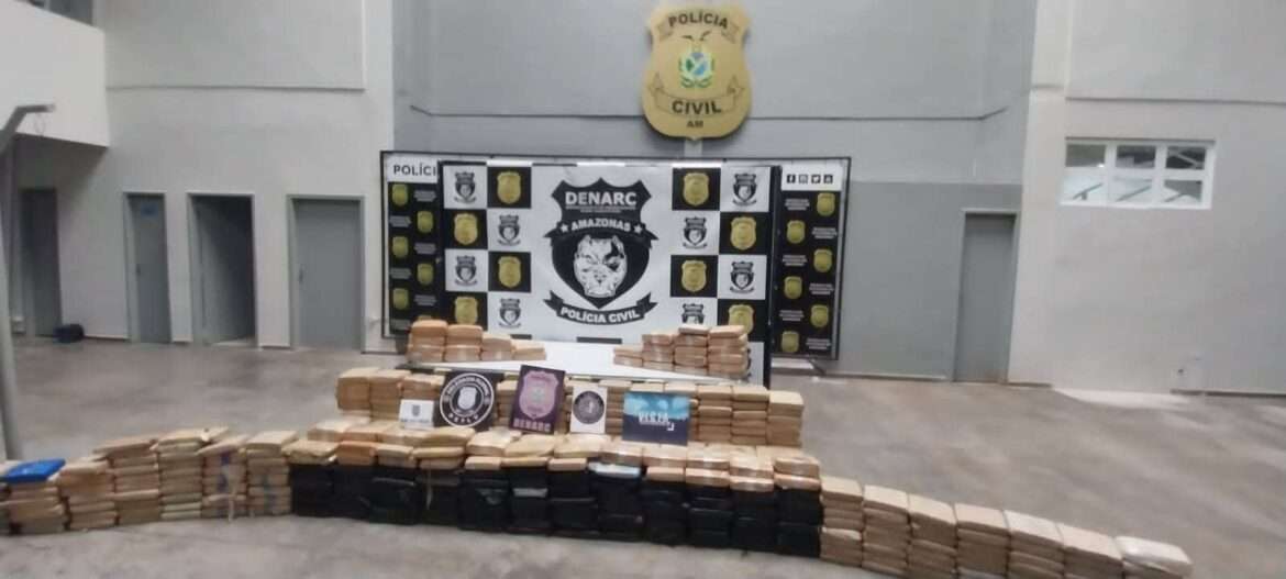 Polícia desarticula grupo criminoso e prende 400 kg de maconha em Téfe