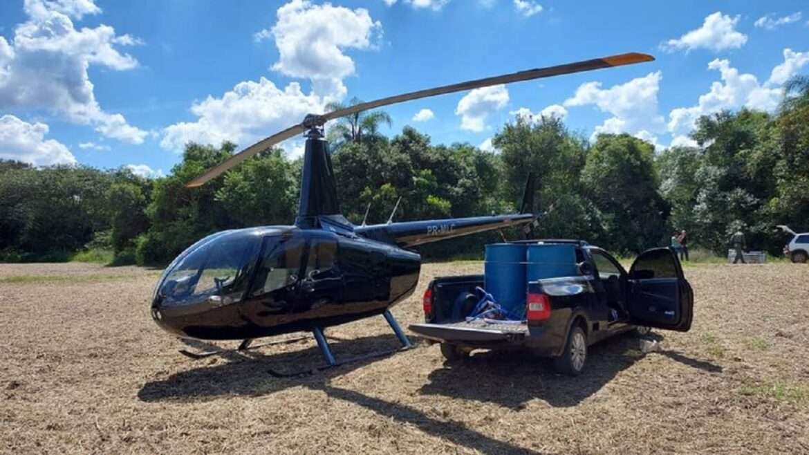 Helicóptero com 300 kg de cocaína é interceptado pela polícia