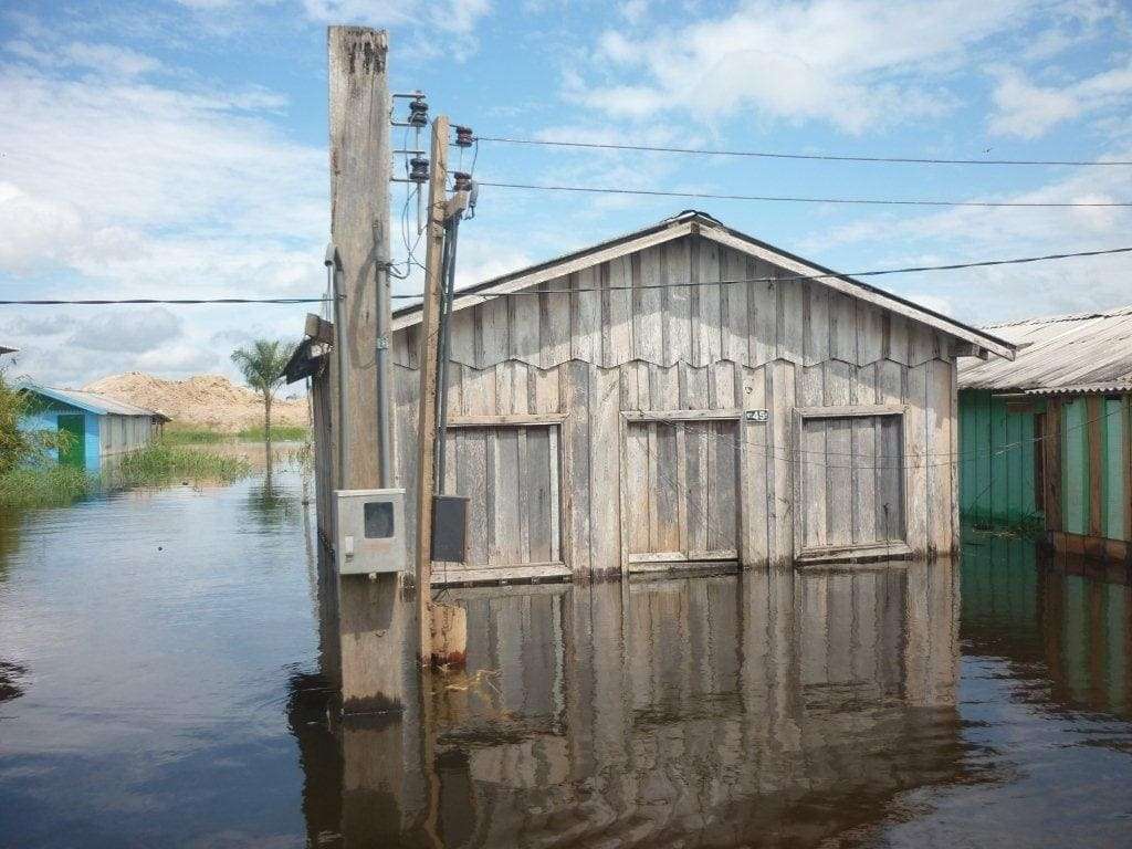 Cheia altera sistema de distribuição de energia no interior do Amazonas