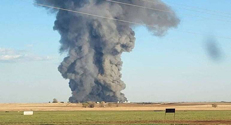 Megaexplosão causada por puns e arrotos de animais mata 18 mil vacas e destrói fazenda