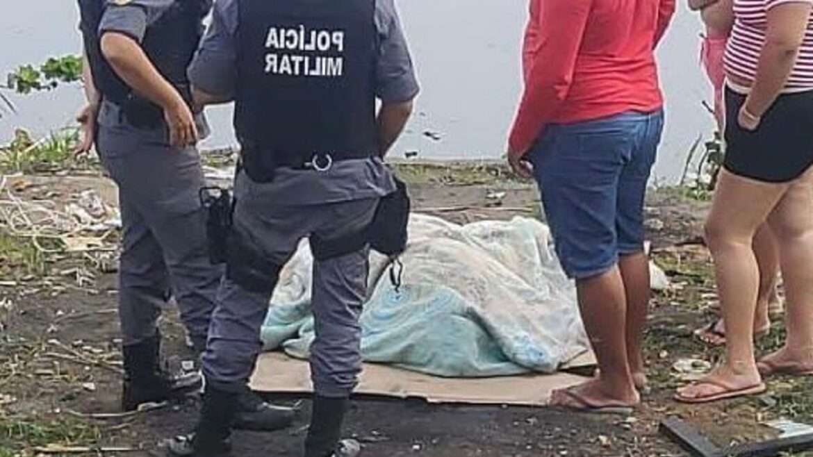 Corpo masculino é encontrado boiando em igarapé