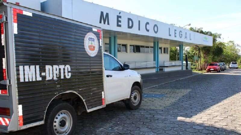 Ladrão tenta furta cabos de poste e morre ao sofre descarga elétrica