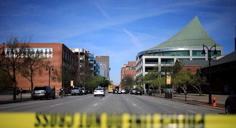 Atirador mata pelo menos quatro pessoas em Louisville, no estado americano do Kentucky 