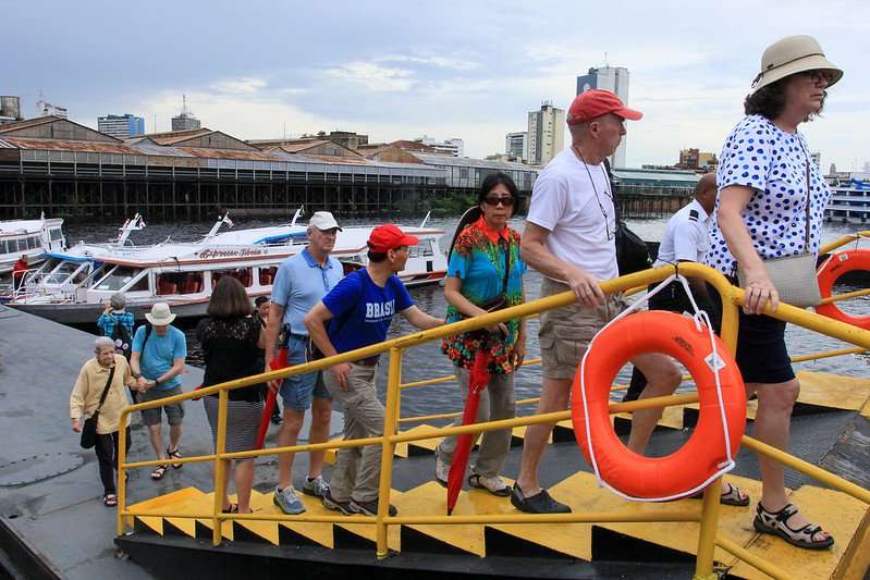 Mais de 13 mil turistas estrangeiros passaram por Manaus a bordo de luxuosos navios cruzeiros