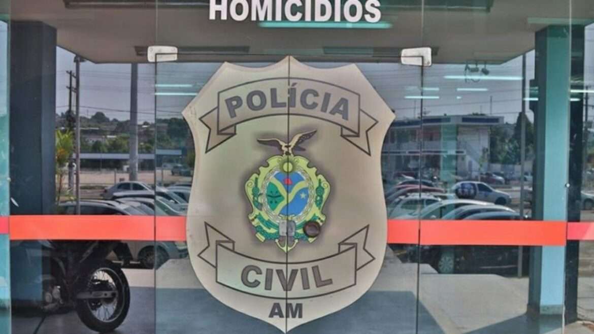 Homem é assassinado a tiros enquanto conferia penei de carro