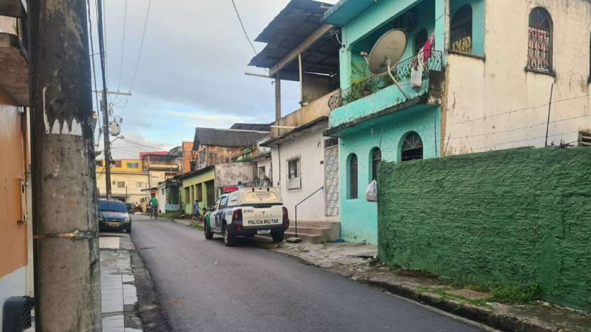 Homem é linchado após supostamente aliciar criança deficiente