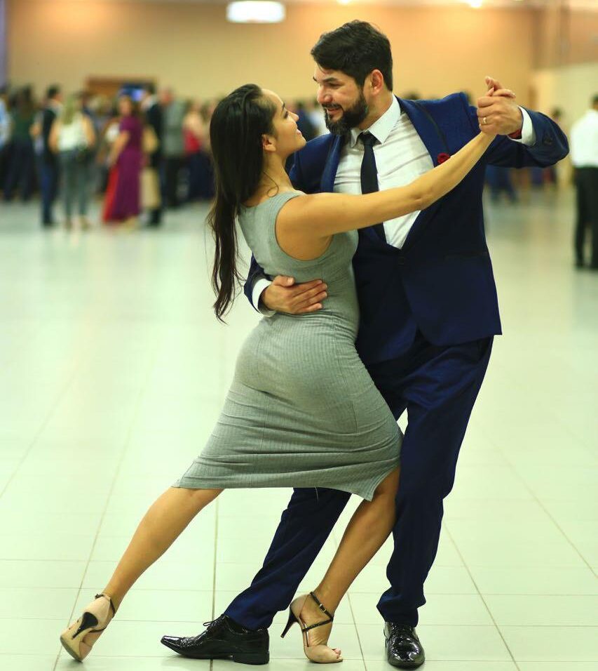 Pesquisa constata: quem dança seus males espanta