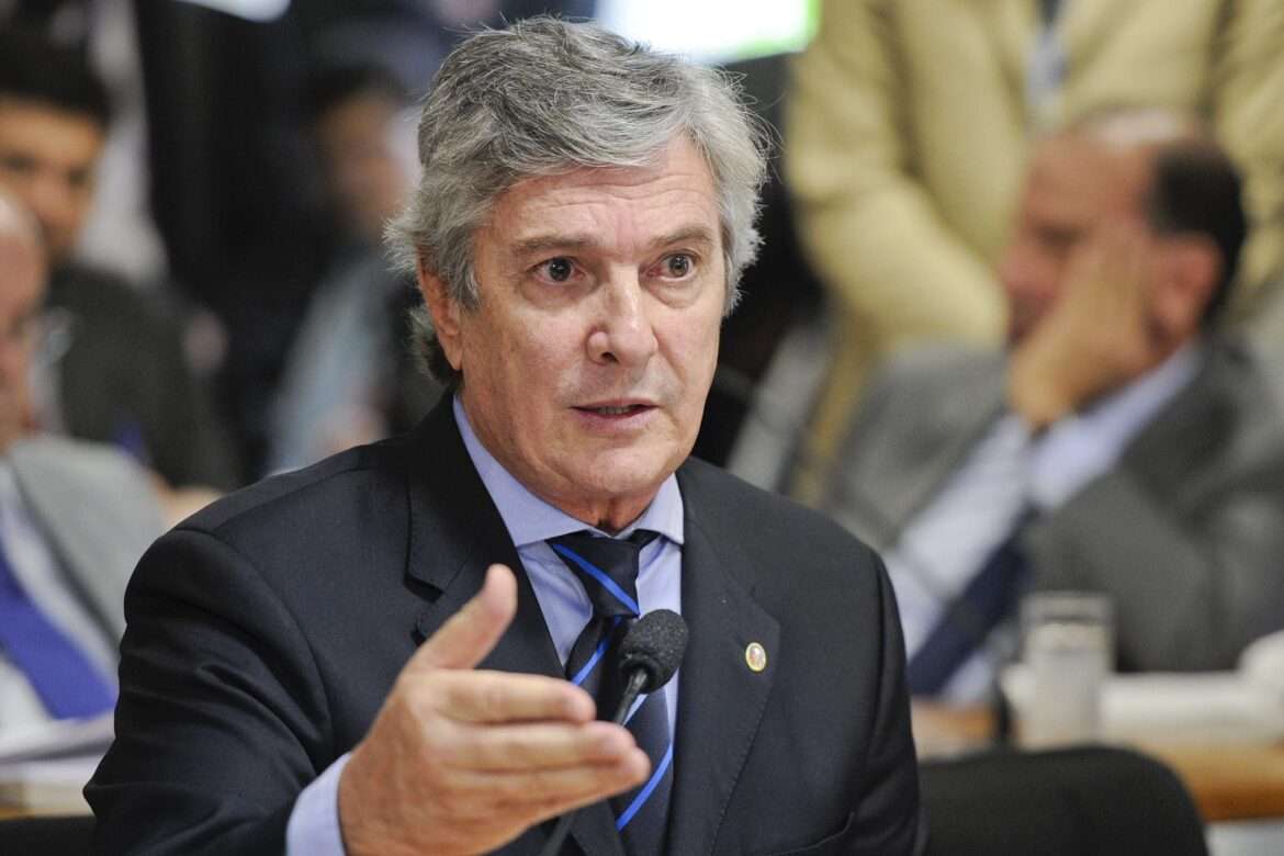 Maioria do STF vota pela condenação do ex-presidente Fernando Collor