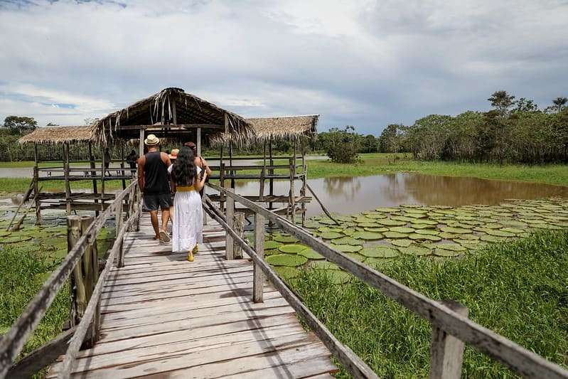 Dia Nacional do Turismo: trabalhadores do setor relatam como é apresentar o Amazonas para visitantes