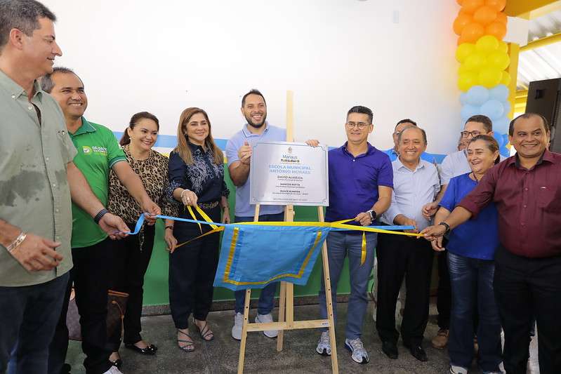 Prefeitura de Manaus entrega escola revitalizada de número 311 no Monte das Oliveiras