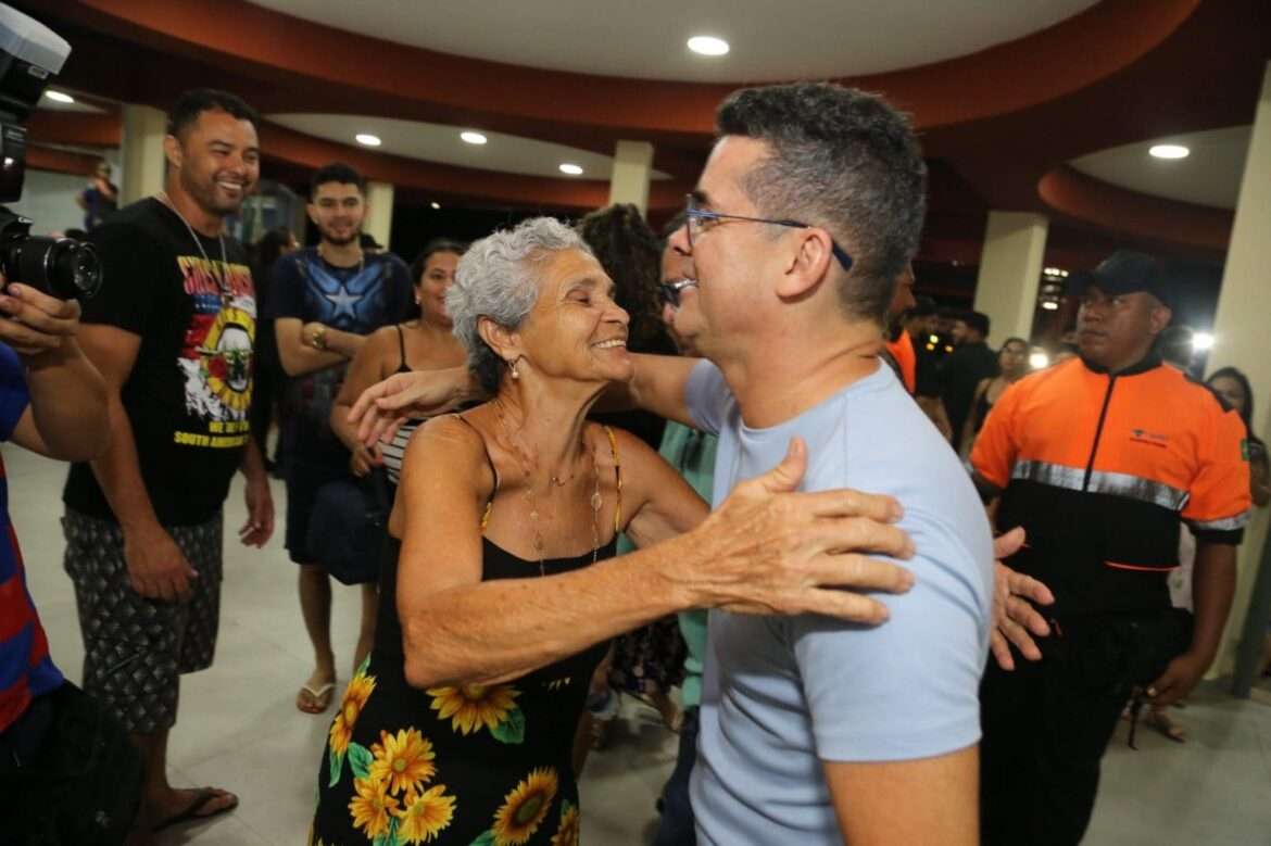 Prefeito exalta sucesso da Casa de Praia em festa do Dia das Mães