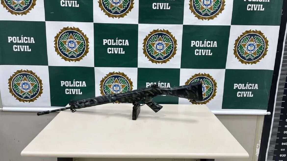 Polícia recupera fuzil da marinha roubado por ex-fuzileiro desertor