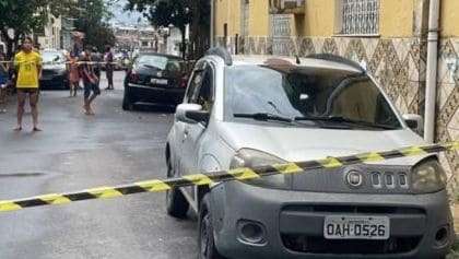 Homem é encontrado morto em carro na zona Sul