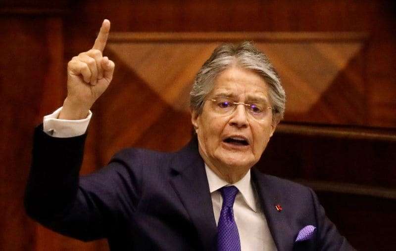 Presidente do Equador decreta dissolução do Congresso