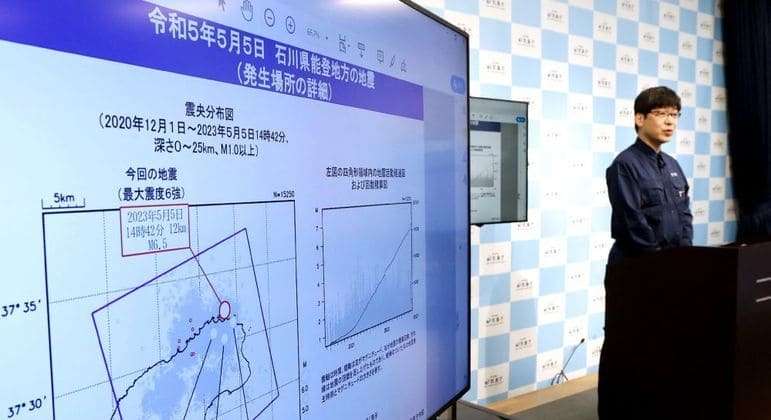 Terremoto de 6,3 graus de magnitude abala o centro do Japão e paralisa trens de alta velocidade