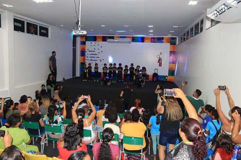 Prefeitura de Manaus realiza ‘Feira do Conhecimento’ e contempla comunidade da zona Norte