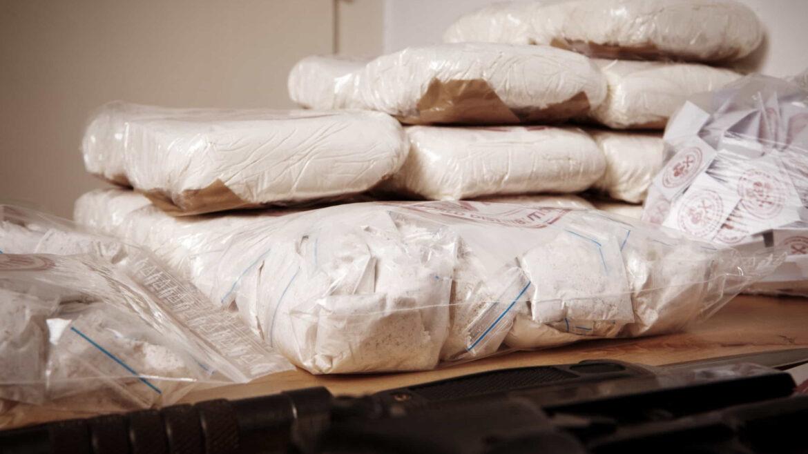 Itália faz maior apreensão de cocaína da história, com valor estimado em R$ 4,5 bi