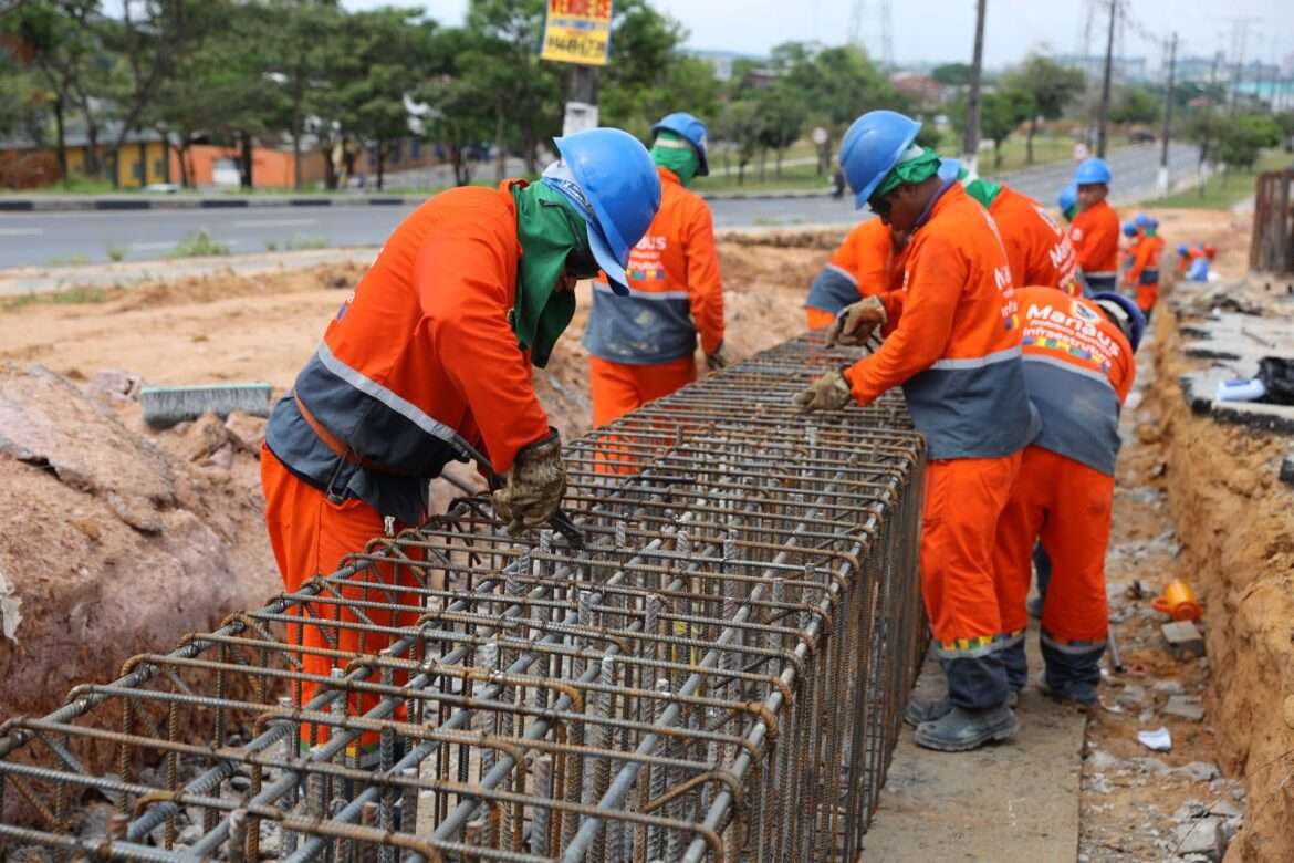 Prefeitura de Manaus avança com a obra do complexo viário na avenida Governador José Lindoso