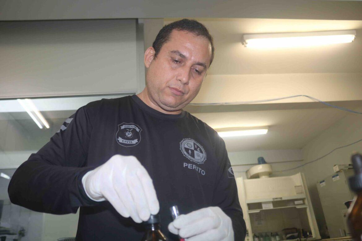 Peritos do Amazonas desenvolvem técnica para detecção preliminar de cocaína preta
