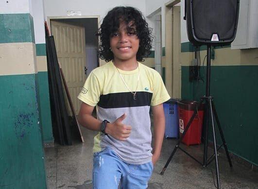 Aluno de escola da Prefeitura de Manaus se destaca no futebol e vai treinar no Corinthians
