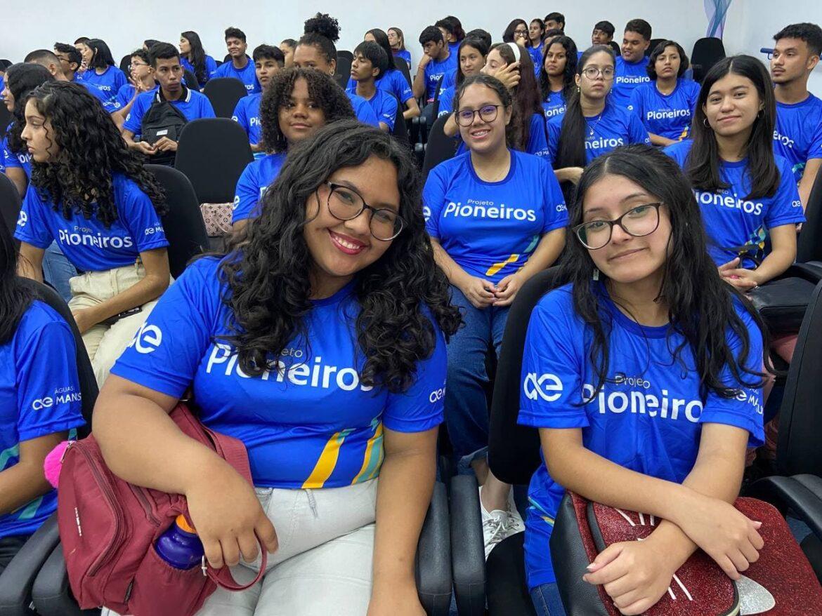 Pioneiros: jovens estudantes selecionados iniciam ‘imersão’ em projeto da Águas de Manaus