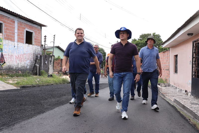 Prefeito acompanha início do programa ‘Obras de Verão 2023’ nas zonas Oeste e Norte de Manaus