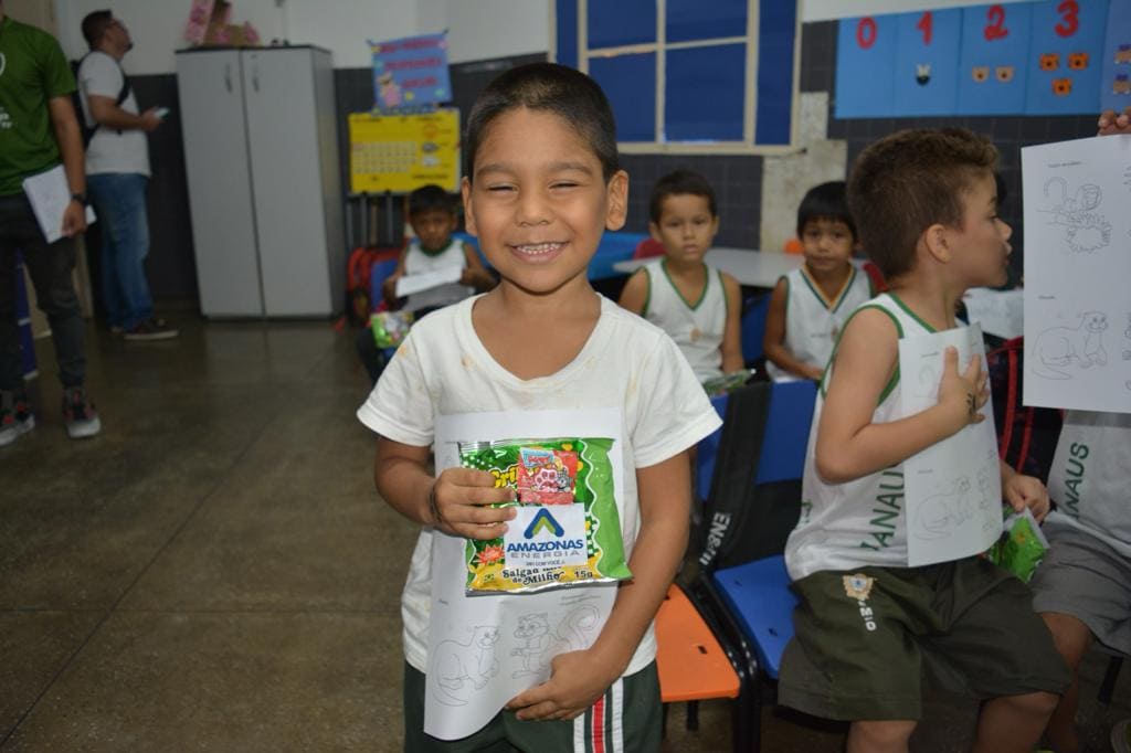 Amazonas Energia leva conscientização ambiental a crianças do bairro União em Manaus