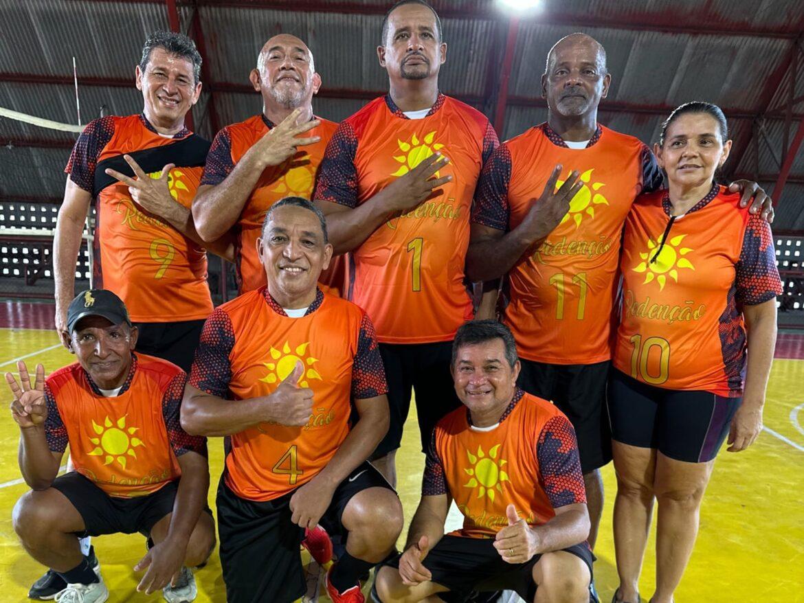 Primeiro dia da 23ª Olimpíada da Terceira Idade premia os primeiros vencedores no gerontovoleibol e tênis de mesa