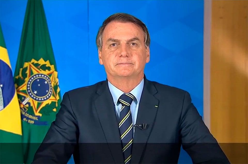 Relatora da CPMI do 8/1 pede que Jair Bolsonaro seja indiciado por golpe de Estado e outros 3 crimes