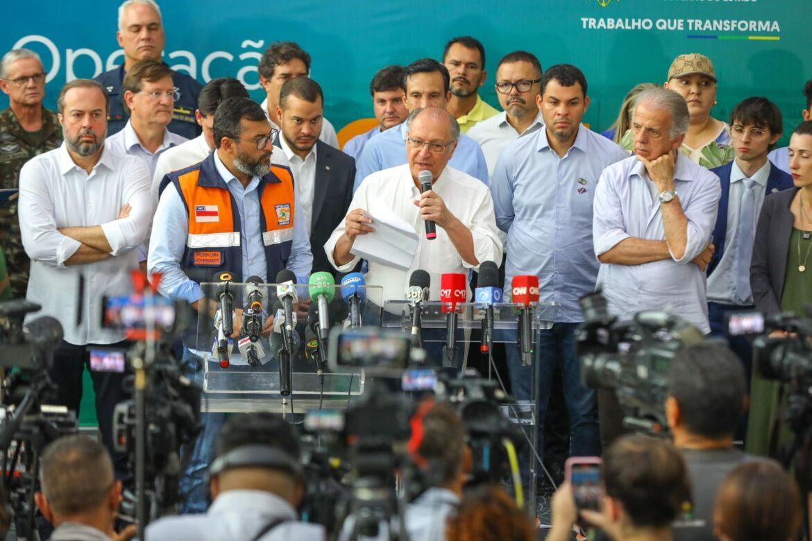 Governo Federal anuncia benefícios para cidades afetadas pela estiagem e auxílio para desabrigados em Beruri