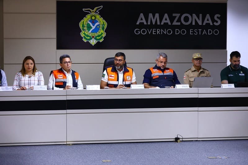 Wilson Lima anuncia redução em focos de calor após reforço de efetivo e ações na região metropolitana de Manaus