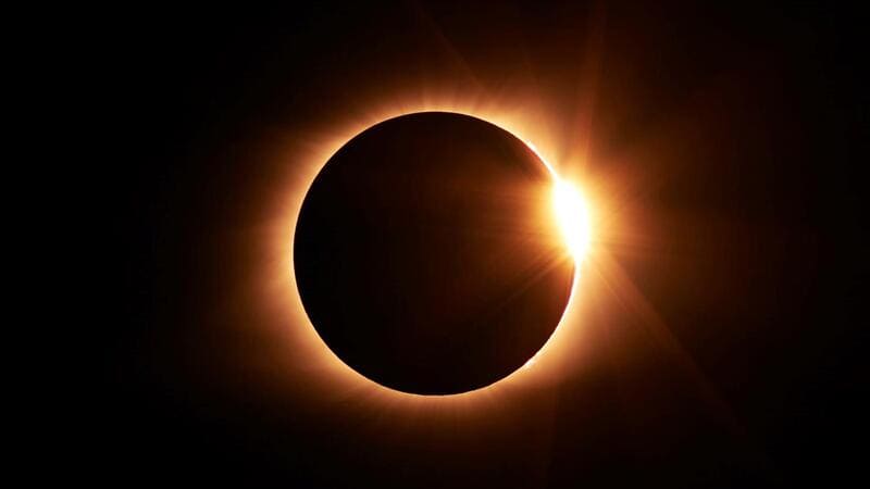 Eclipse solar: saiba que horas o fenômeno poderá ser visto em Manaus e outras capitais no sábado (14)