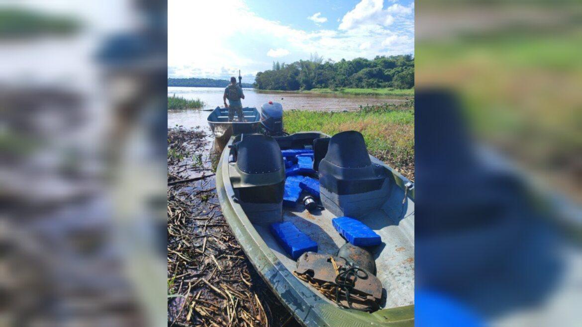 PF prende homem transportando 200kg de maconha em embarcação