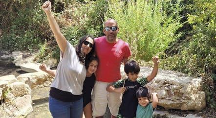 'Estou perdendo a esperança', diz israelense com os três filhos e a esposa sequestrados pelo Hamas