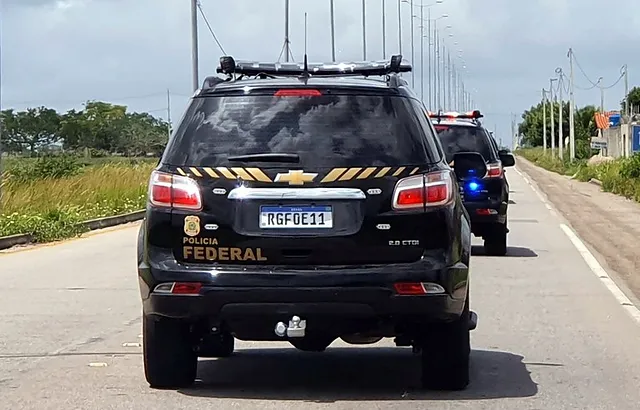 Polícia Federal investiga incêndio na área do Inpa em Manaus