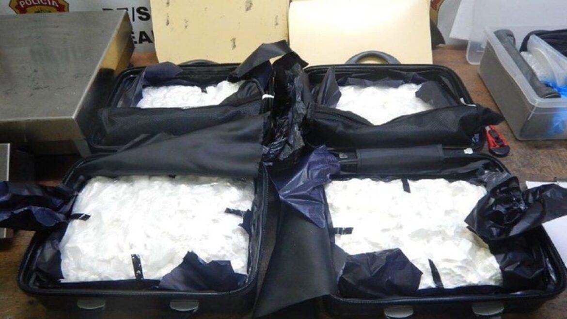 PF prende duas pessoas e apreende quase 16 kg de cocaína em aeroporto