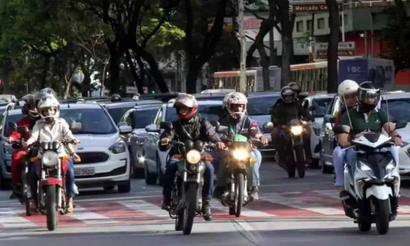 Ministério quer proibir mototáxi por app em BH até que haja regulamentação