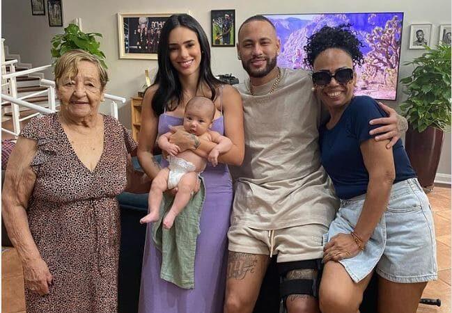 Neymar e Bruna Biancardi aparecem juntos em foto após separação