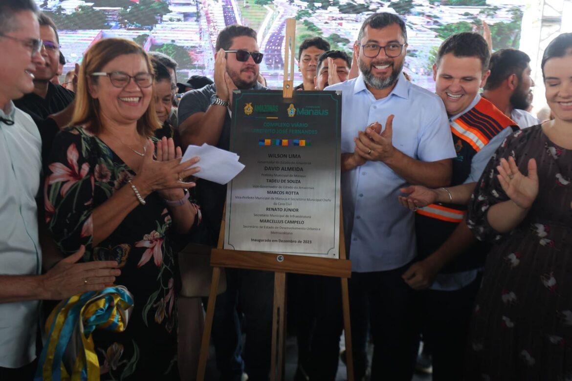 Em inauguração do complexo viário prefeito José Fernandes, Wilson Lima renova convênio que garante o Passe Livre Estudantil